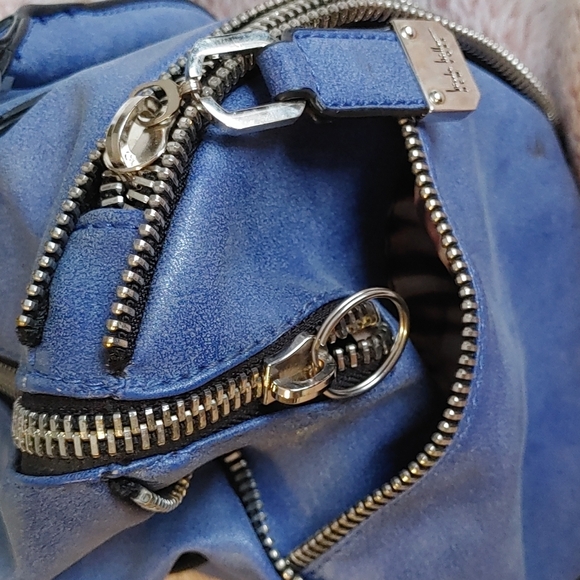 💚Nicole Miller Blue zipper satchel with crossbody strap - Picture 6 of 16